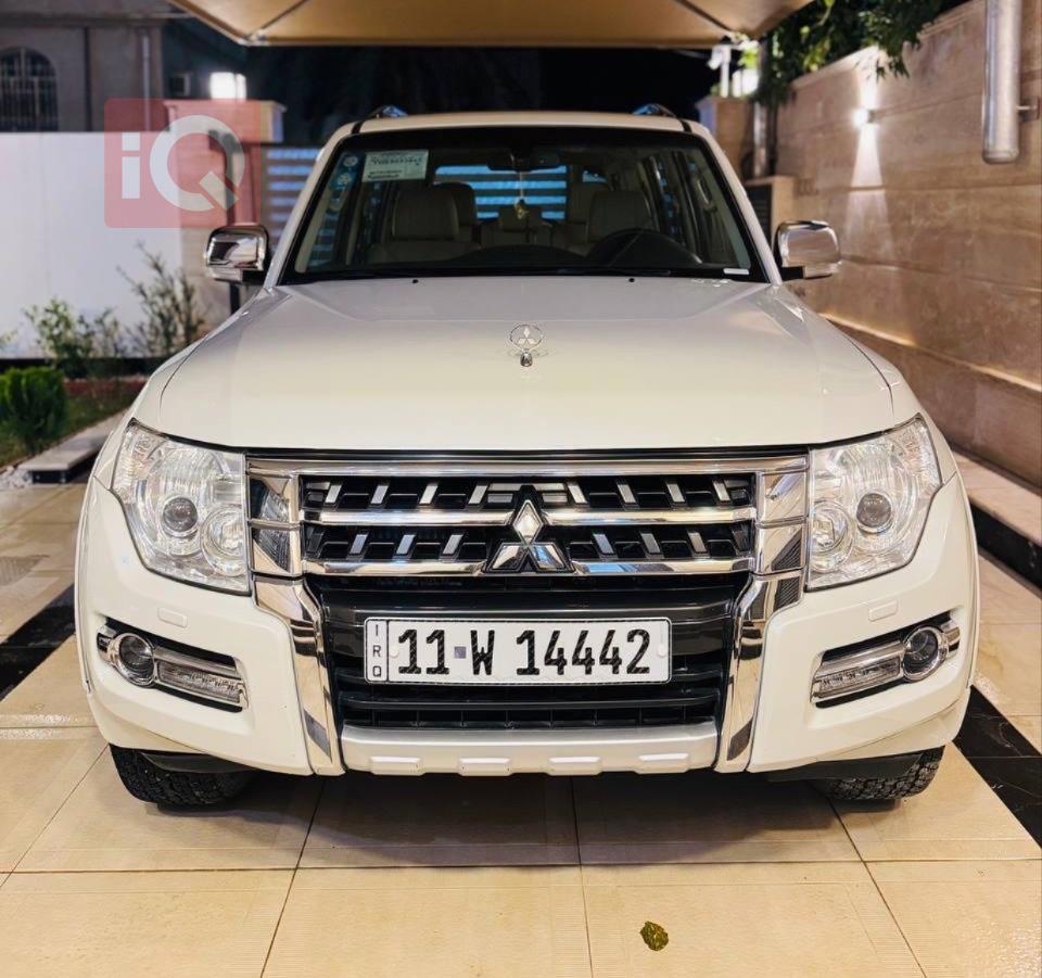 ميتسوبيشي باجيرو